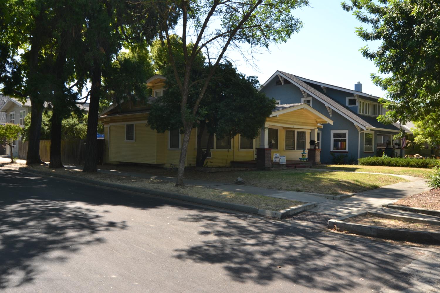 132 Hackberry Ave, Modesto, CA 95354