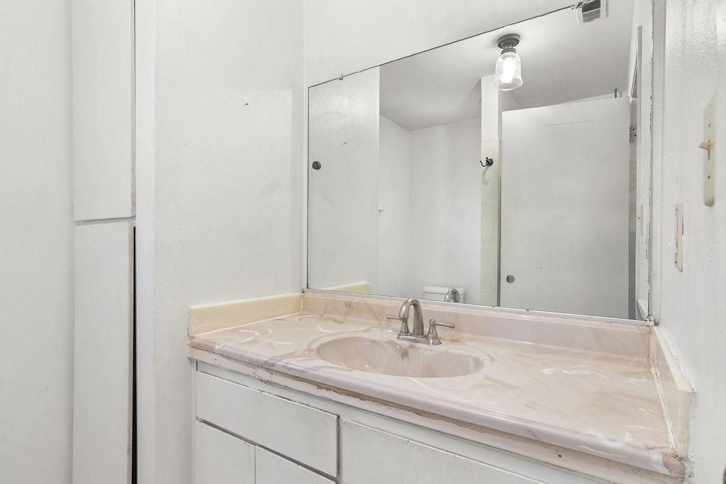 1479 Quincy Ave, Manteca, CA 95336
