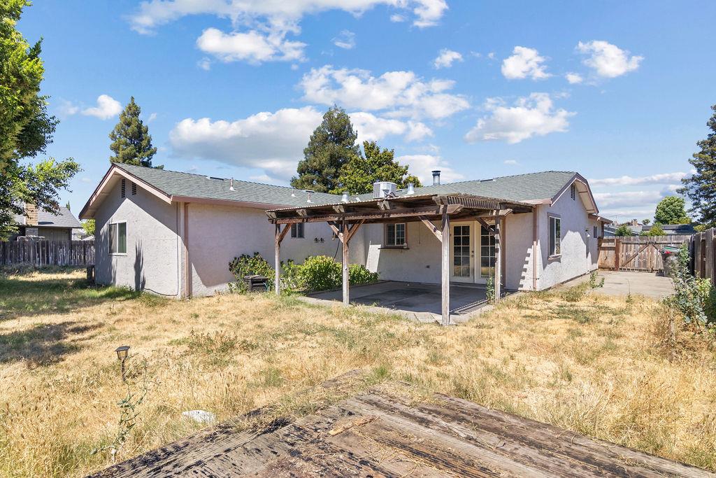 1479 Quincy Ave, Manteca, CA 95336