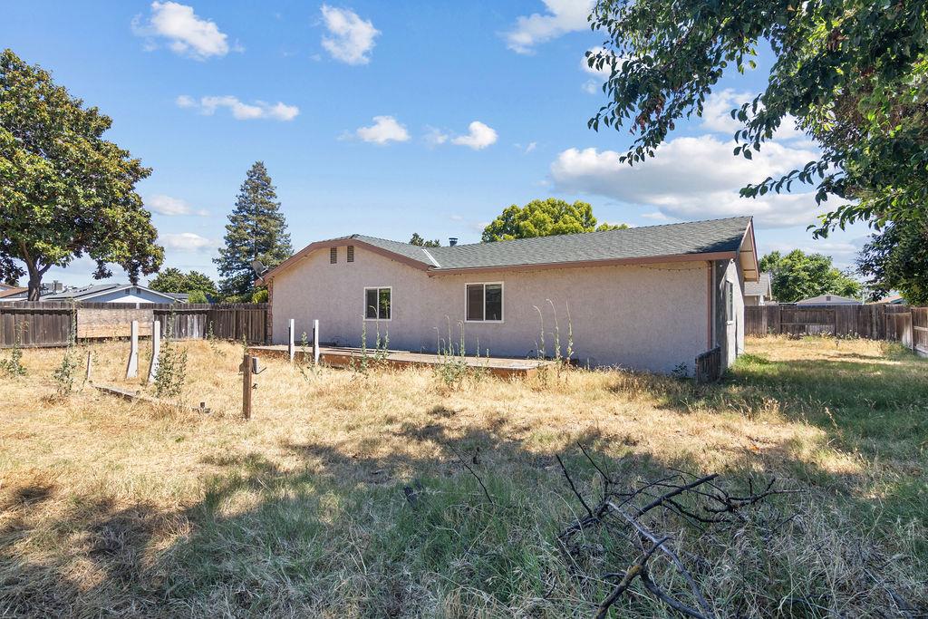 1479 Quincy Ave, Manteca, CA 95336