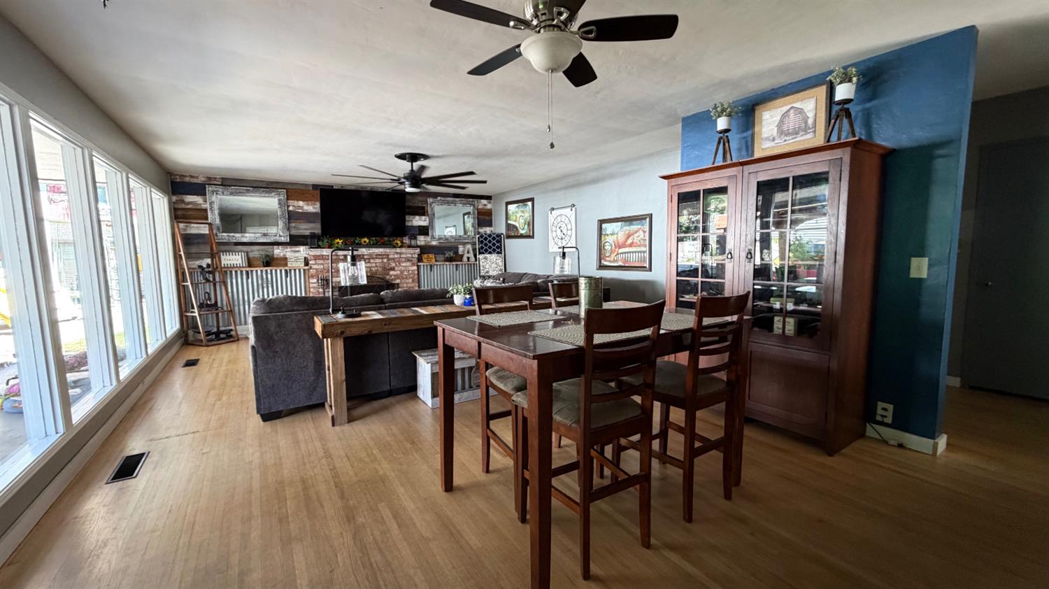 1550 California Ave, Turlock, CA 95380