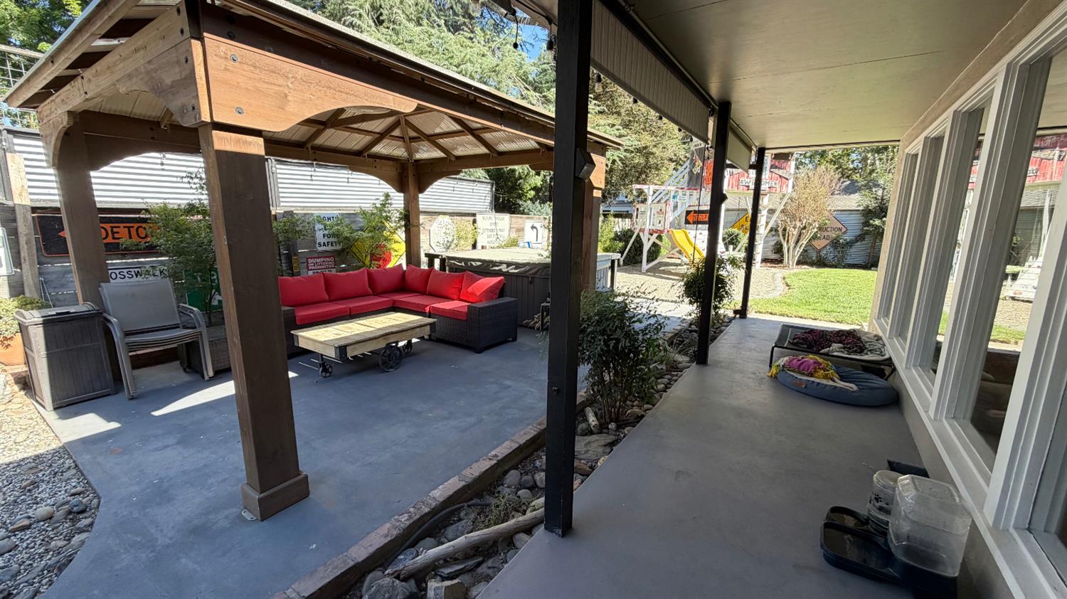 1550 California Ave, Turlock, CA 95380