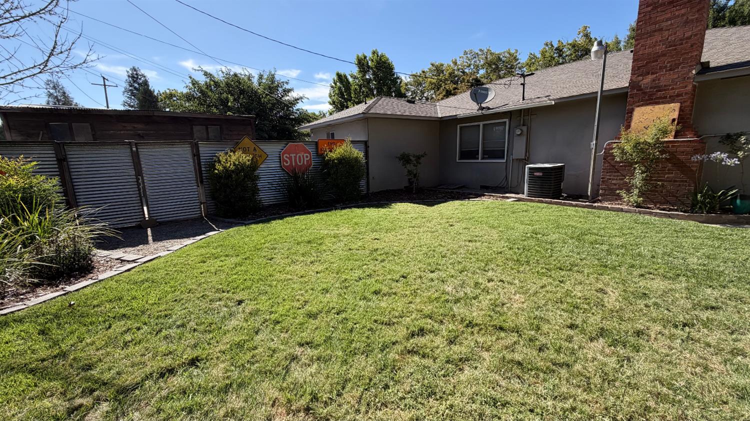 1550 California Ave, Turlock, CA 95380