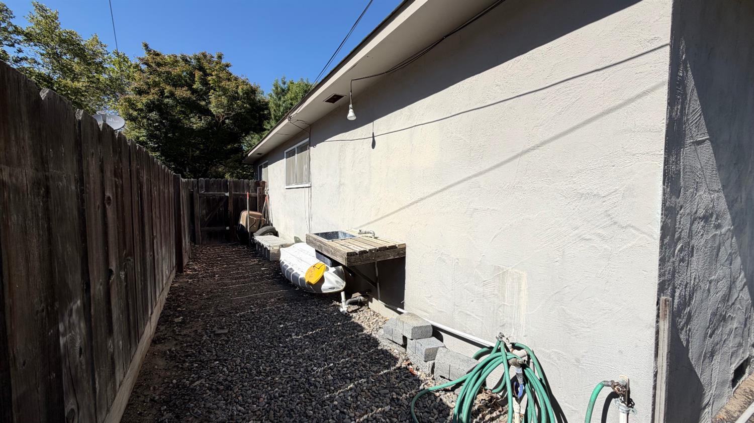 1550 California Ave, Turlock, CA 95380