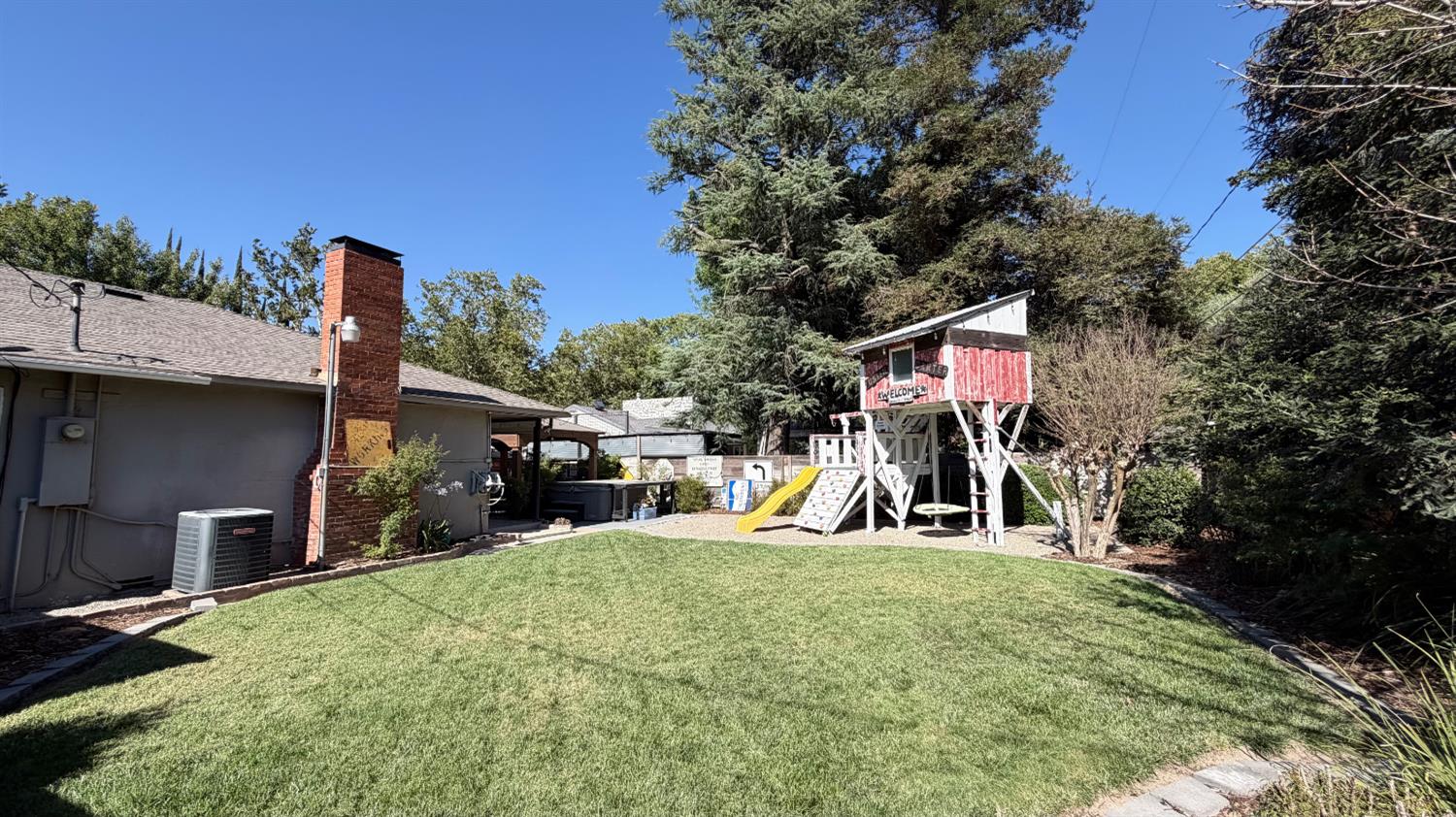 1550 California Ave, Turlock, CA 95380