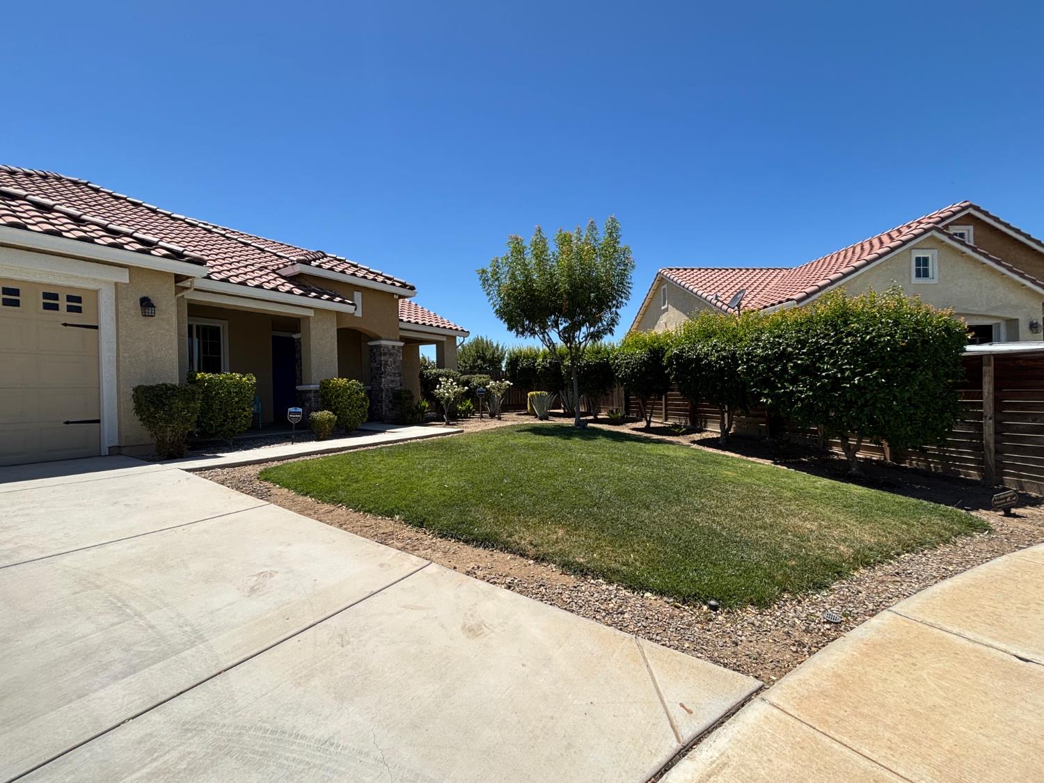 1679 Dock Ave, Los Banos, CA 93635