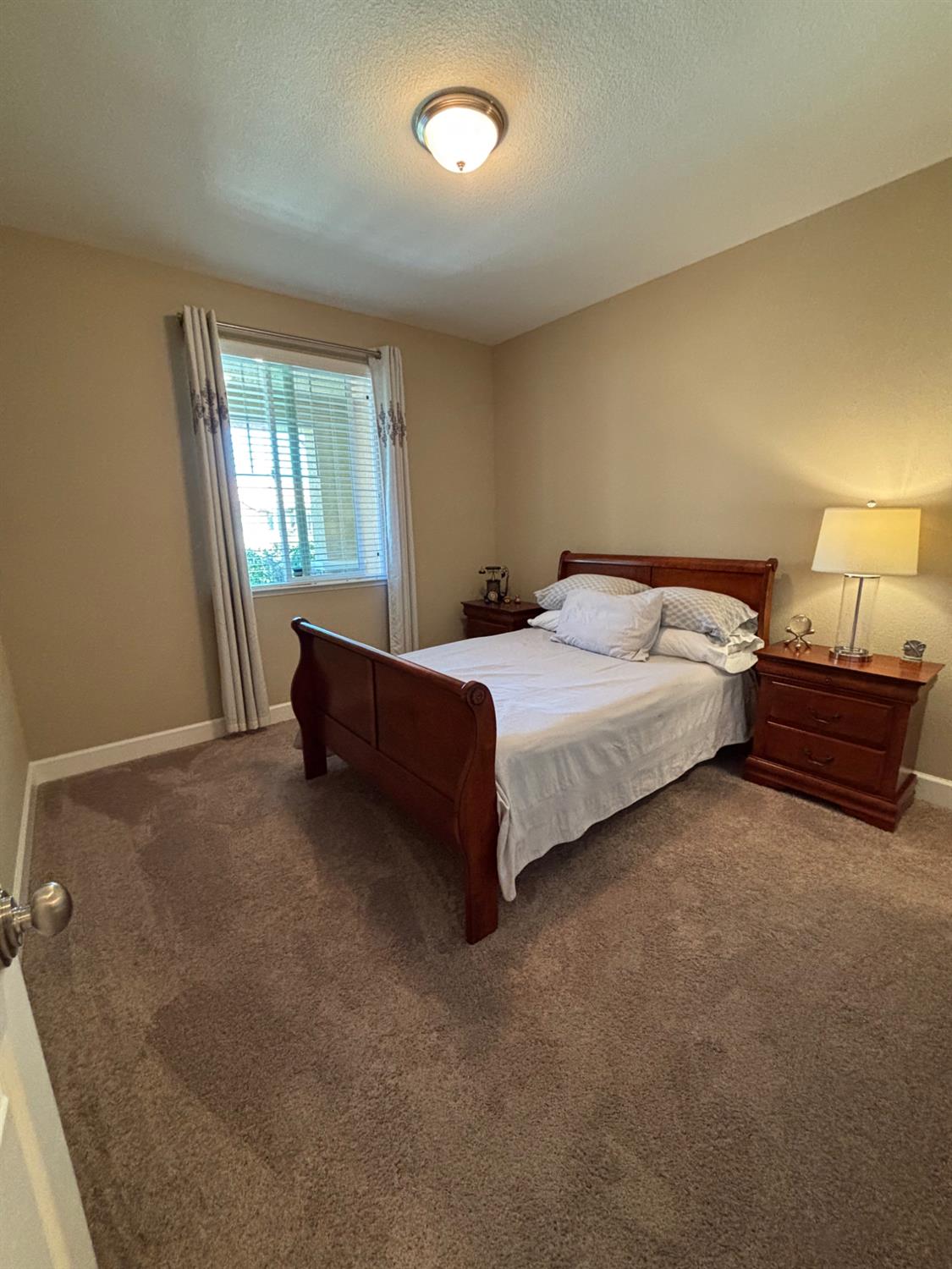1679 Dock Ave, Los Banos, CA 93635