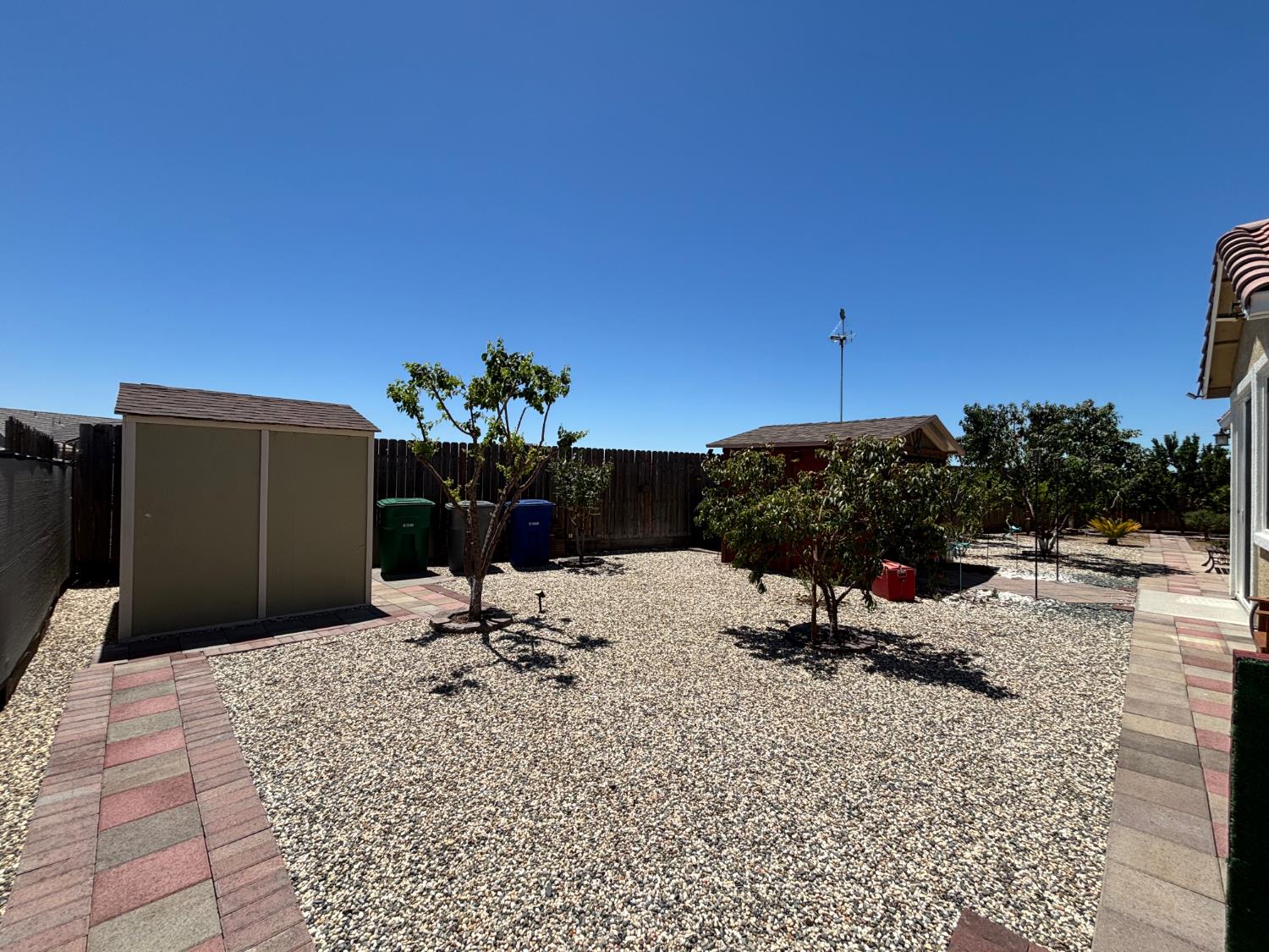 1679 Dock Ave, Los Banos, CA 93635