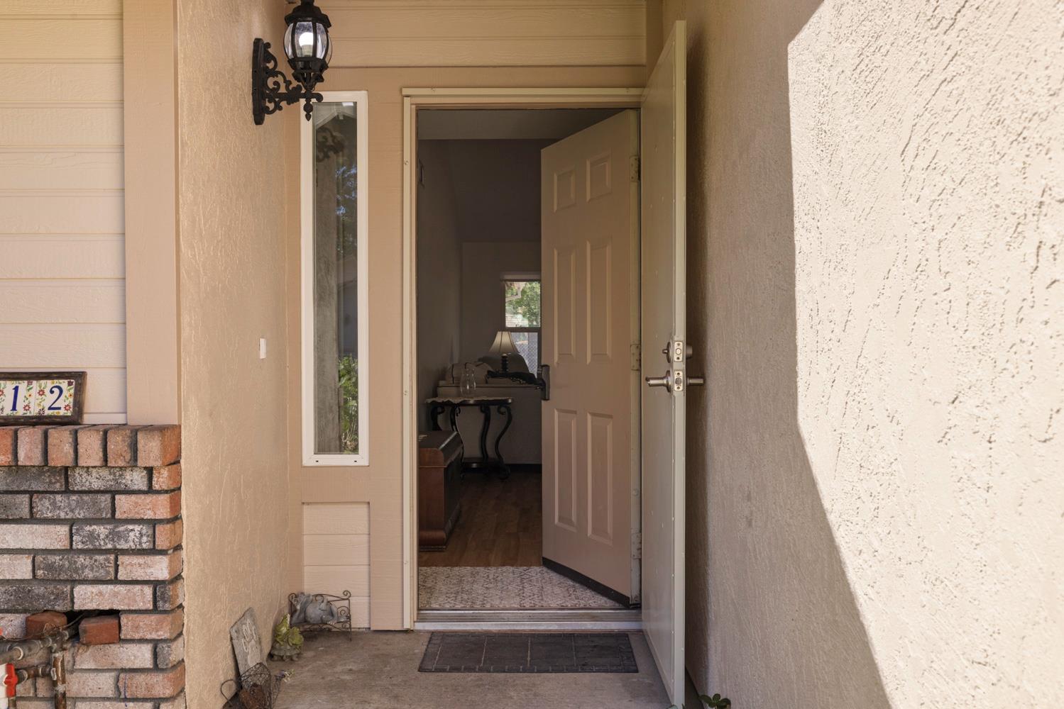 1812 Innsbrook Dr, Modesto, CA 95350