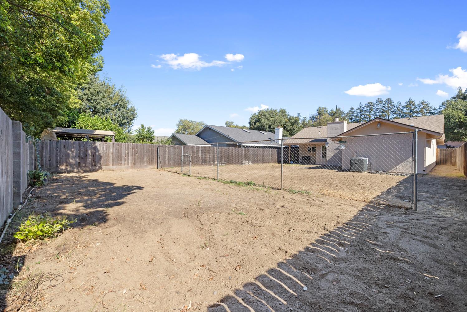 1812 Innsbrook Dr, Modesto, CA 95350