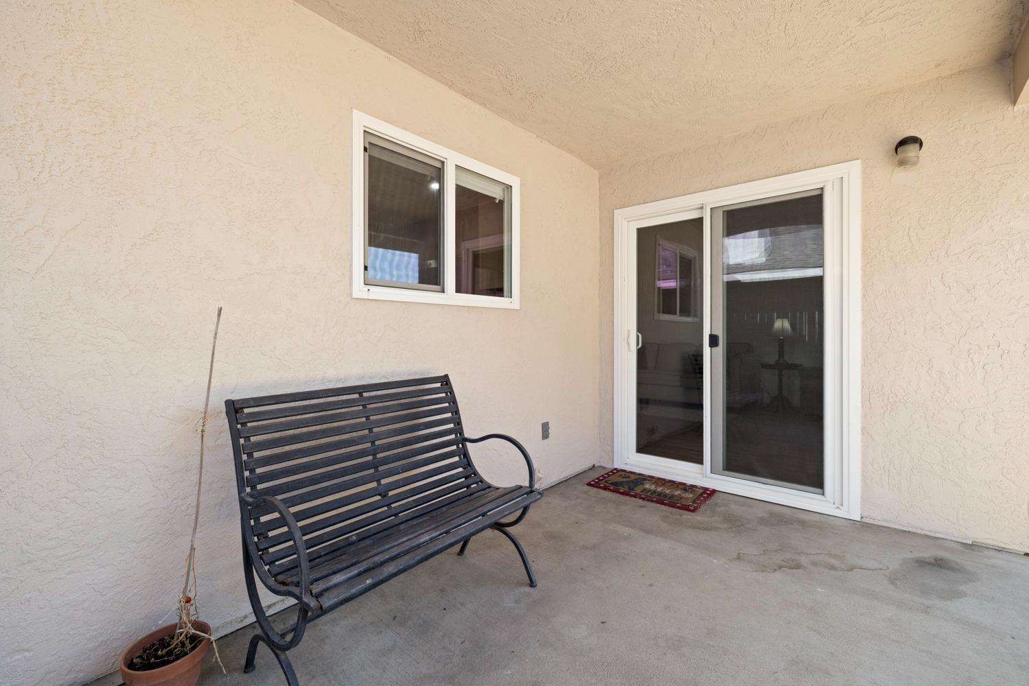 1812 Innsbrook Dr, Modesto, CA 95350