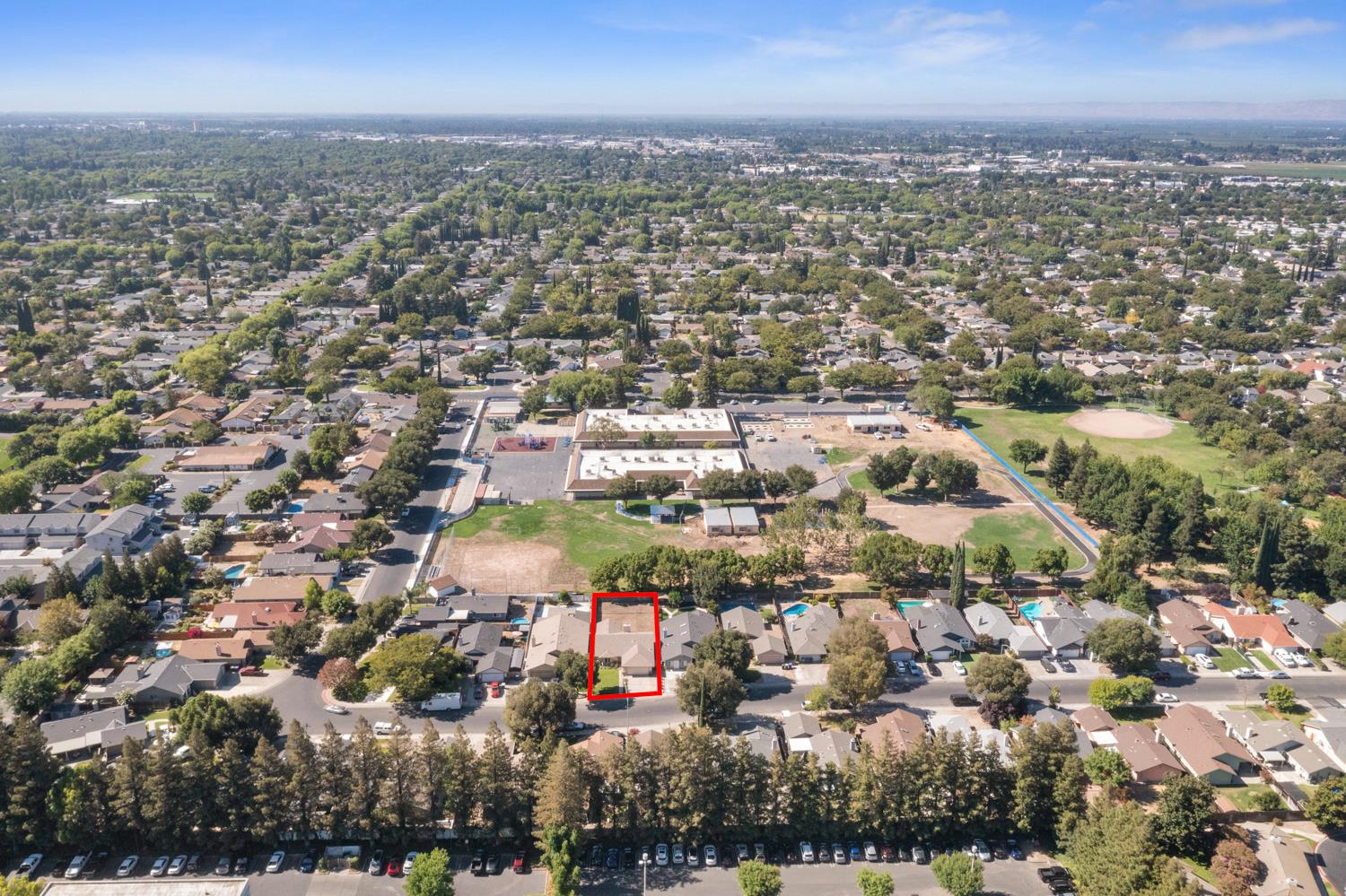 1812 Innsbrook Dr, Modesto, CA 95350