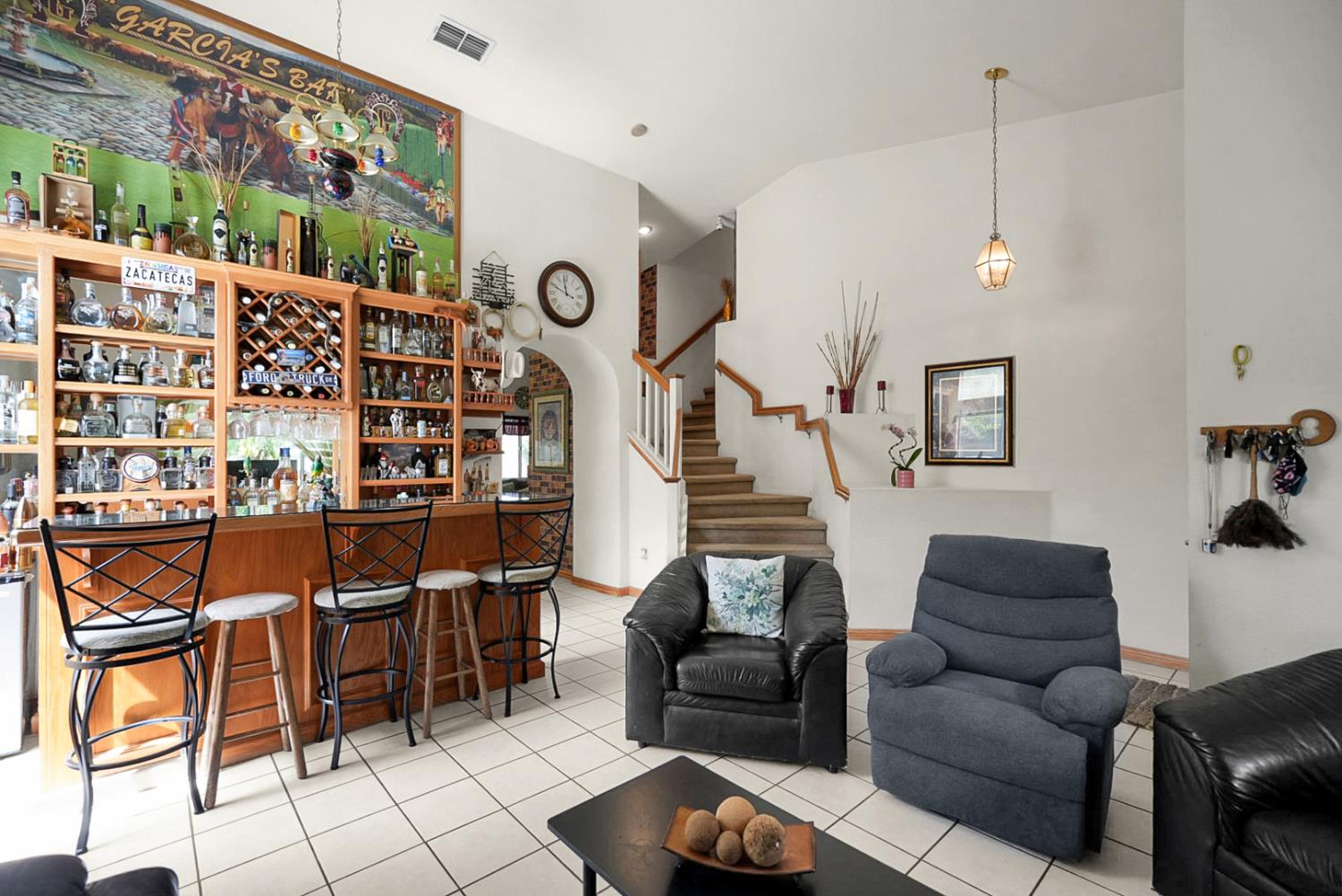 1118 Ruddy Ct, Newman, CA 95360