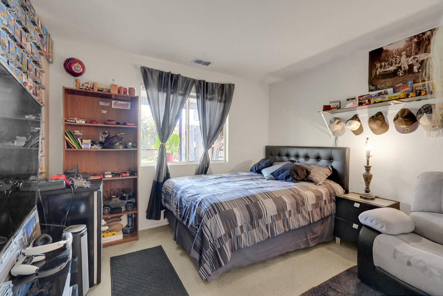 1118 Ruddy Ct, Newman, CA 95360