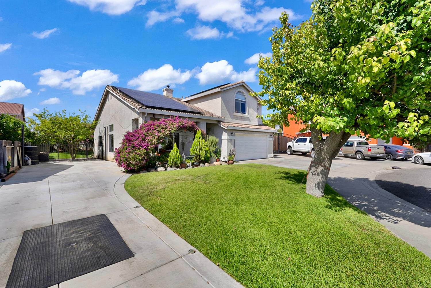 1118 Ruddy Ct, Newman, CA 95360