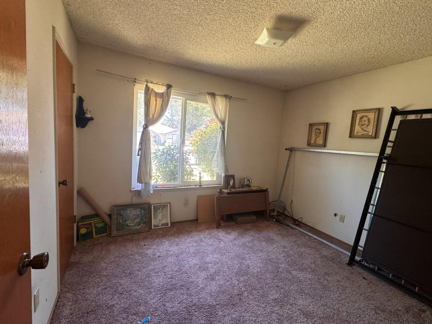 1421 Raquel Ln, Modesto, CA 95355
