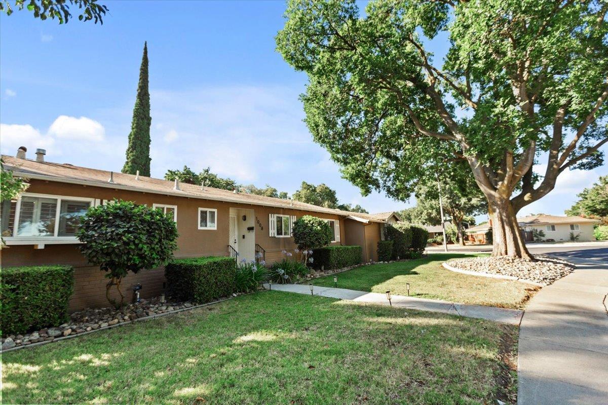 1008 Phelps Ave, Modesto, CA 95350