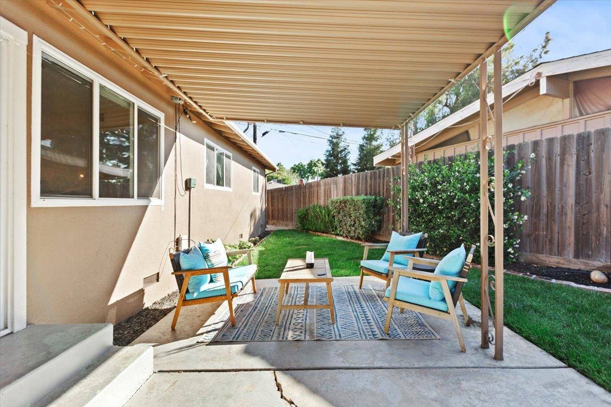 1008 Phelps Ave, Modesto, CA 95350