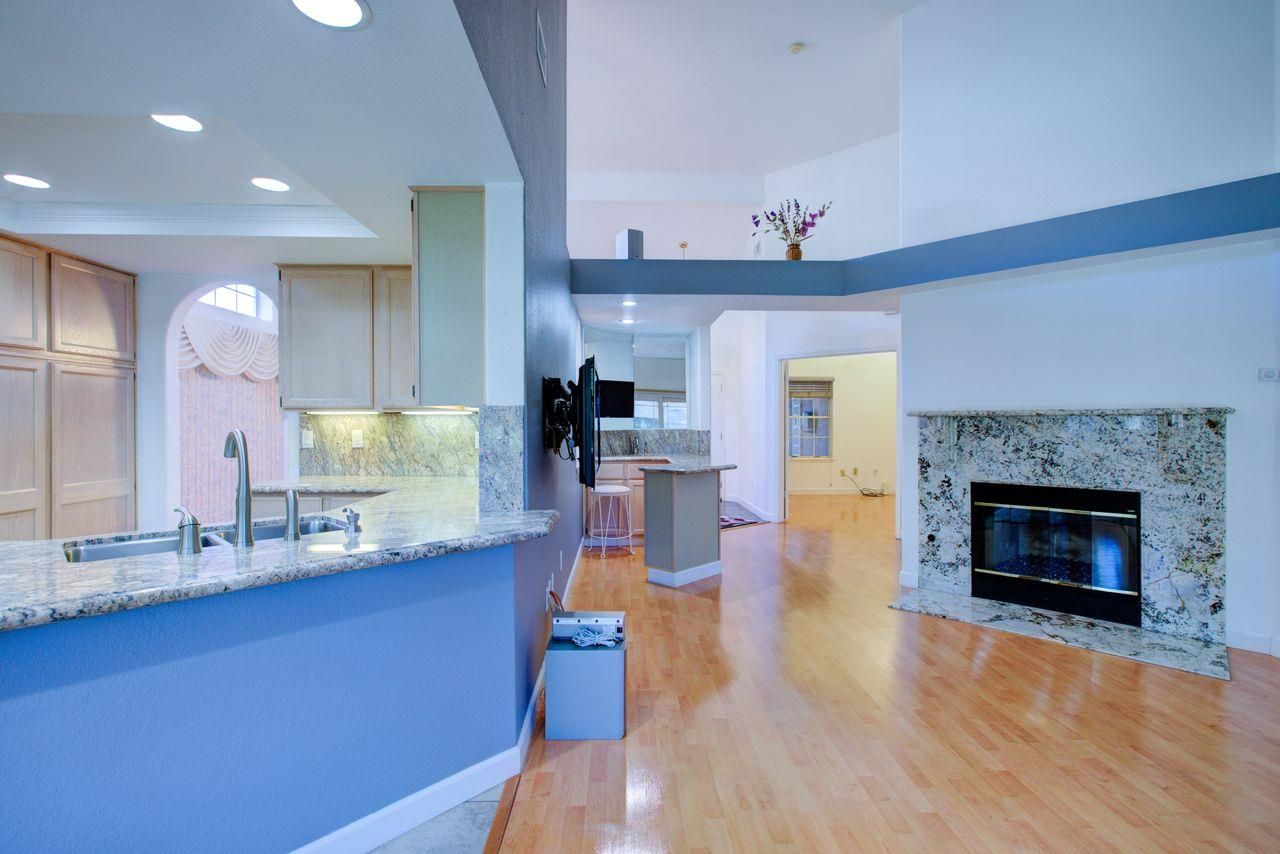 1029 Neal St, Los Banos, CA 93635
