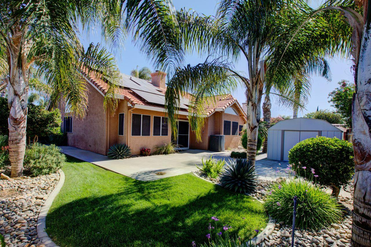 1029 Neal St, Los Banos, CA 93635