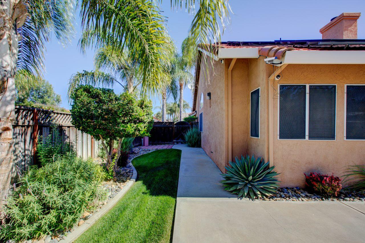 1029 Neal St, Los Banos, CA 93635