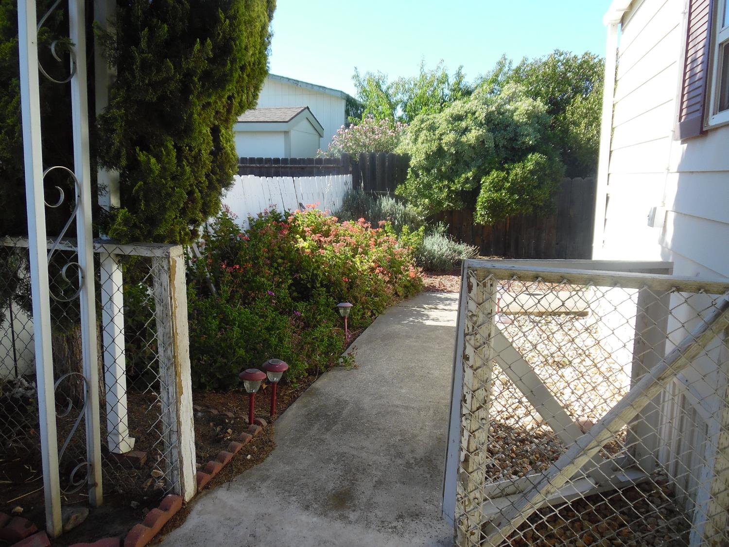 1830 E Yosemite Ave #143, Manteca, CA 95336