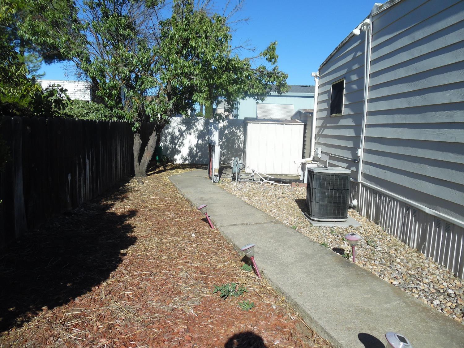 1830 E Yosemite Ave #143, Manteca, CA 95336