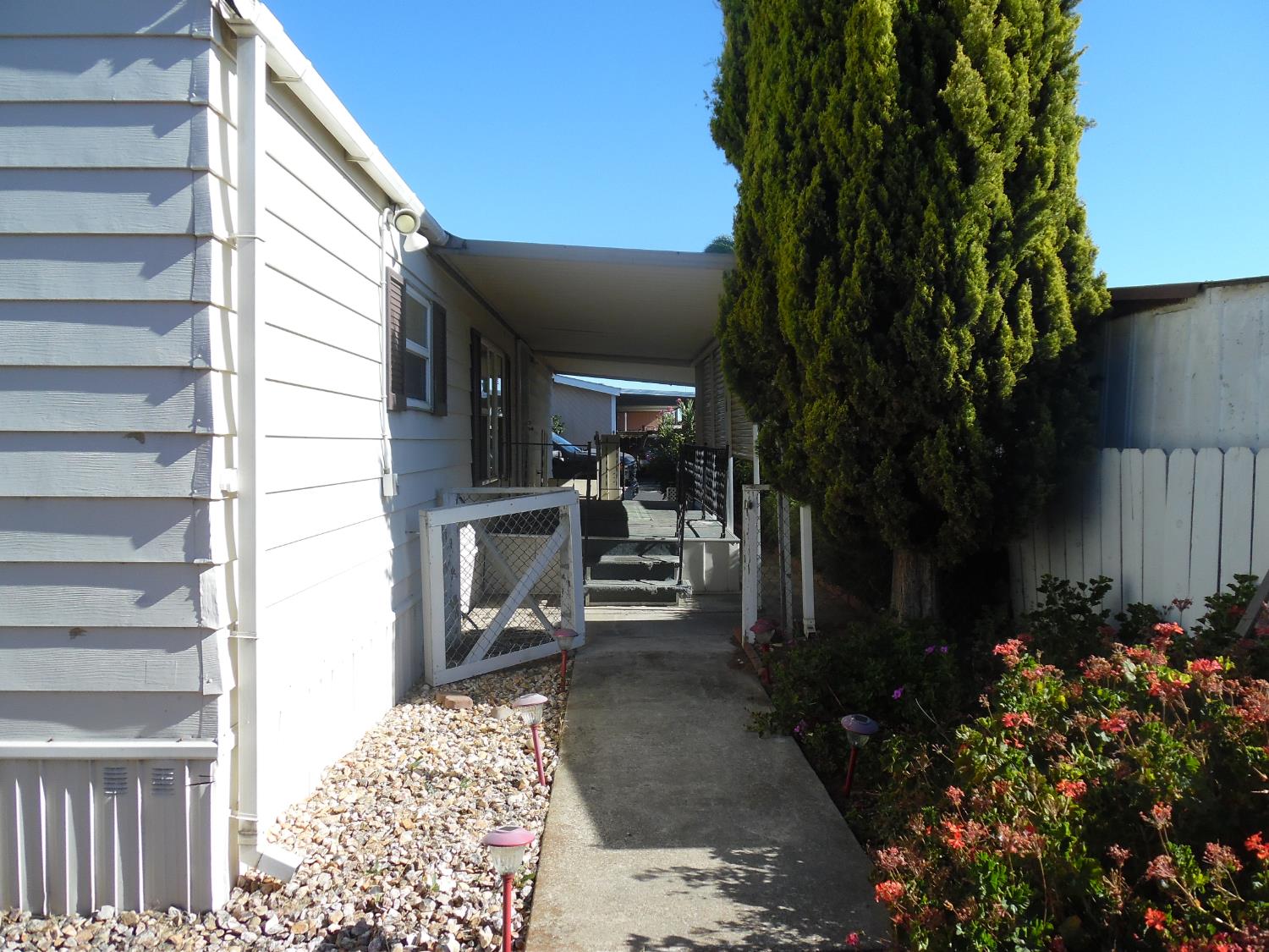 1830 E Yosemite Ave #143, Manteca, CA 95336