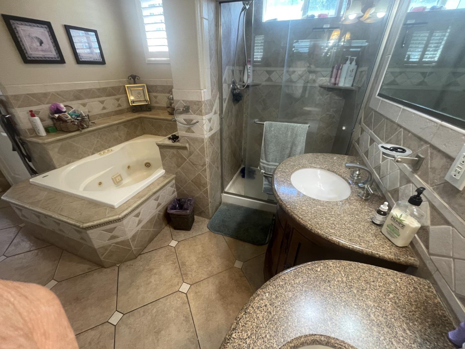 22095 State Highway 120, Escalon, CA 95320