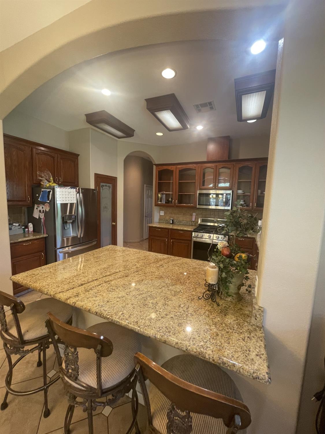 22095 State Highway 120, Escalon, CA 95320