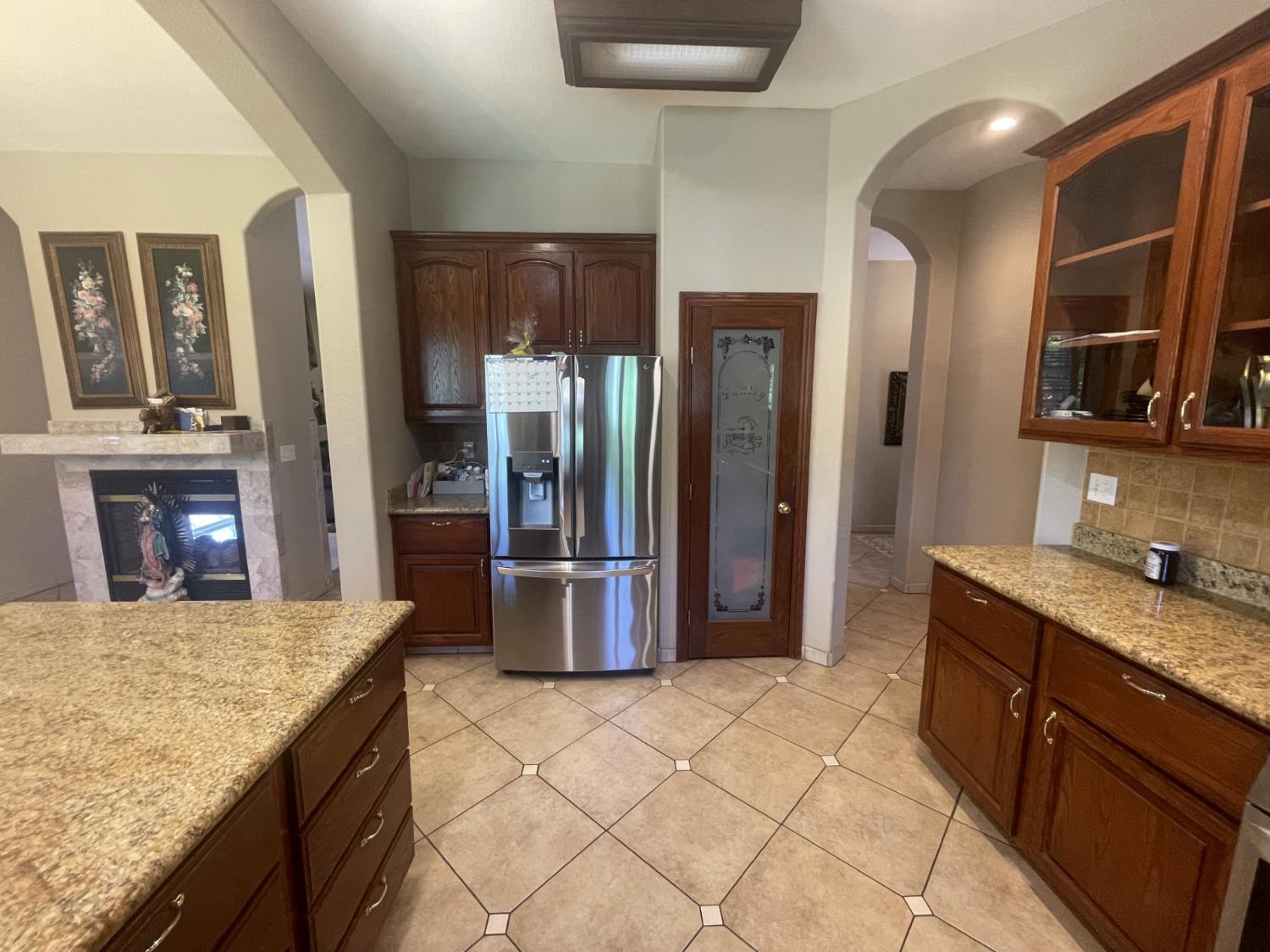 22095 State Highway 120, Escalon, CA 95320