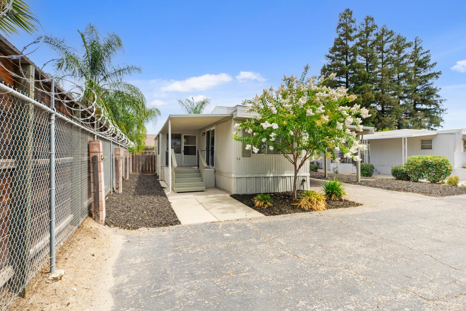 2307 Oakdale Rd #36, Modesto, CA 95355