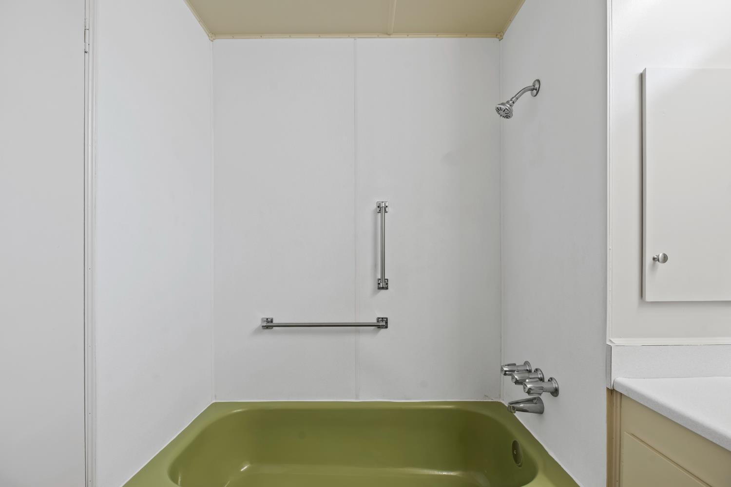 2307 Oakdale Rd #36, Modesto, CA 95355
