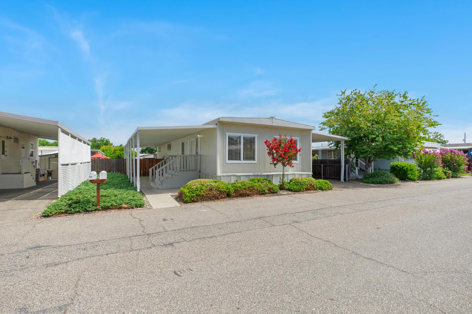 2307 Oakdale Rd #60, Modesto, CA 95355