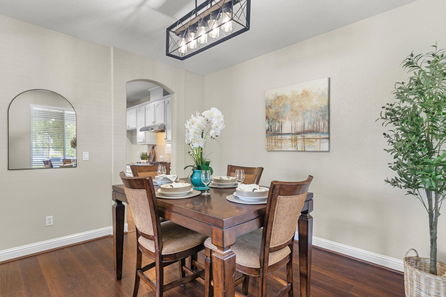 1447 Haven St, Oakdale, CA 95361