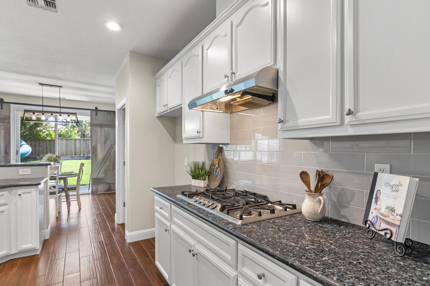 1447 Haven St, Oakdale, CA 95361