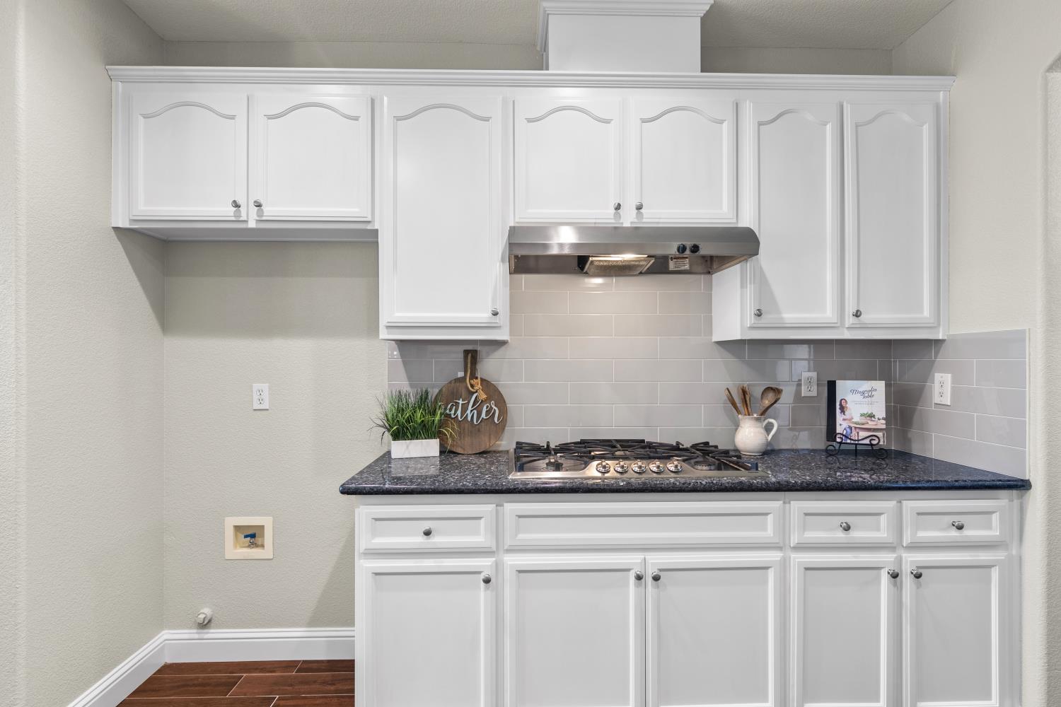 1447 Haven St, Oakdale, CA 95361