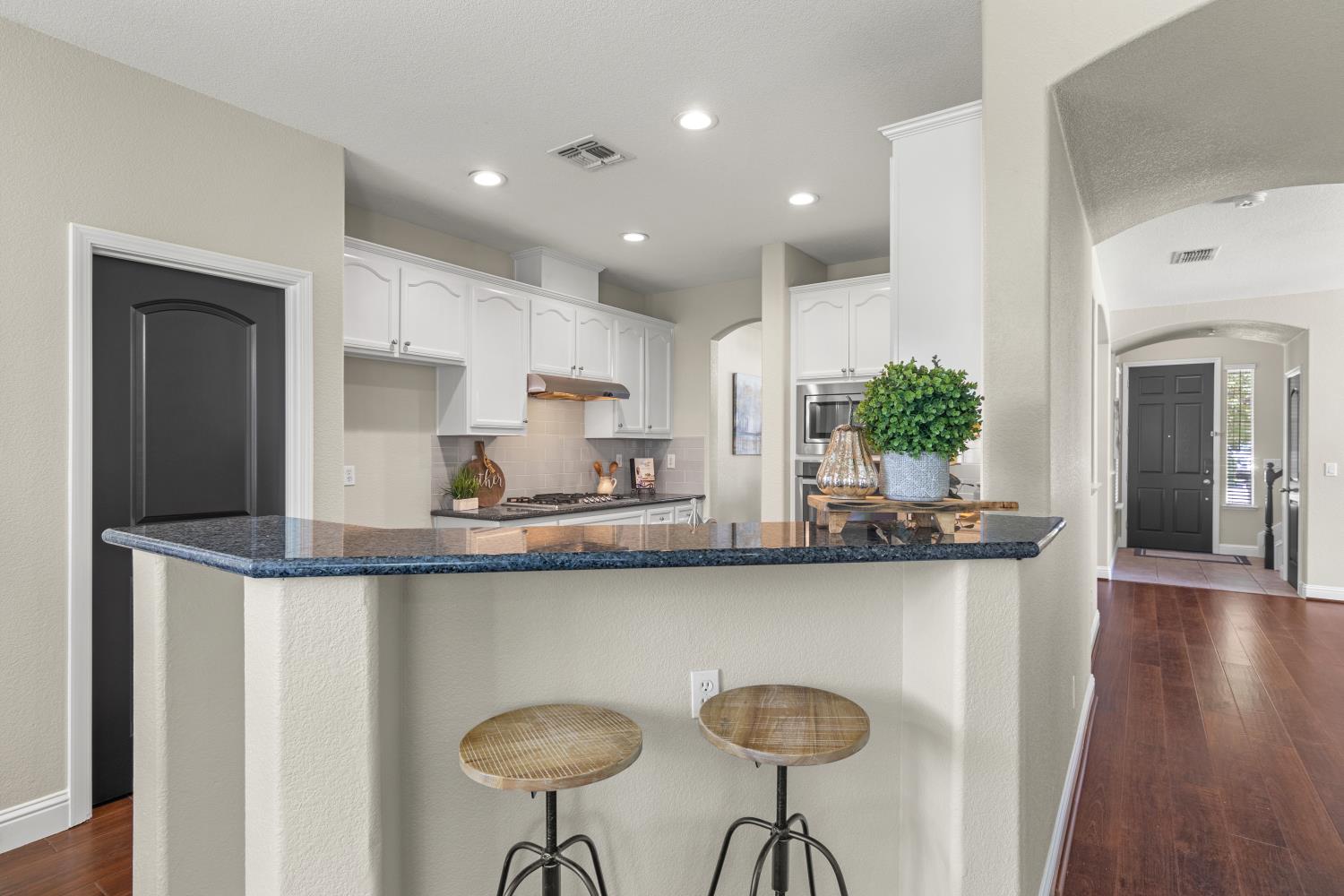 1447 Haven St, Oakdale, CA 95361