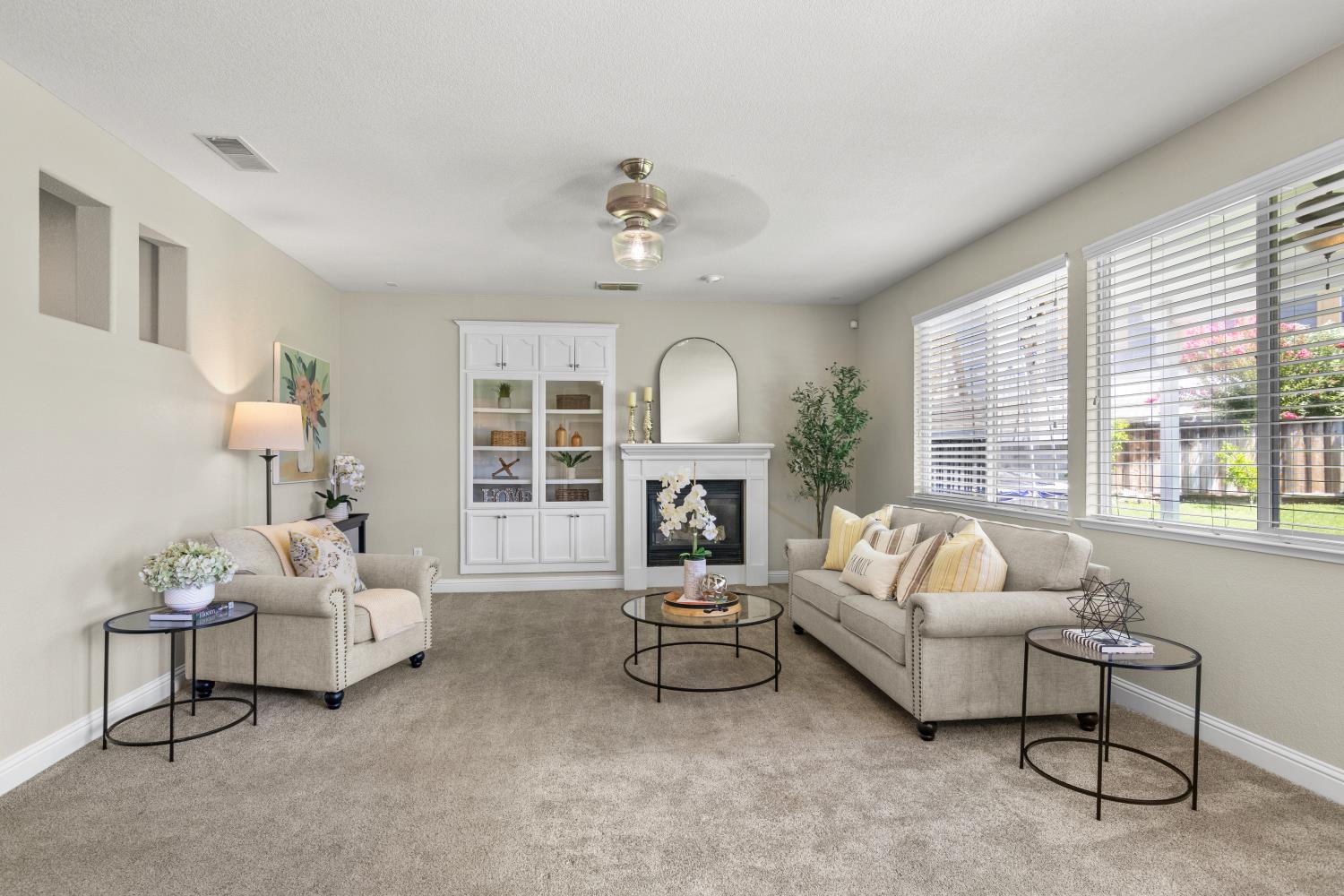 1447 Haven St, Oakdale, CA 95361