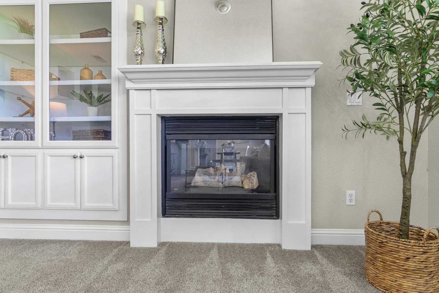 1447 Haven St, Oakdale, CA 95361