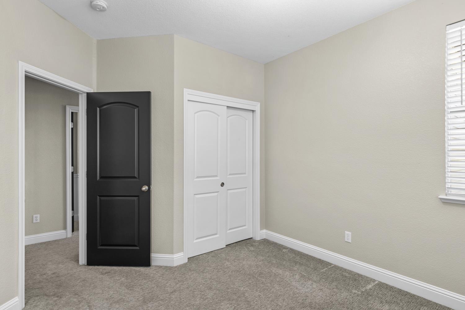 1447 Haven St, Oakdale, CA 95361