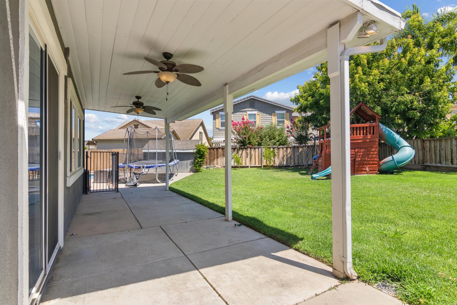 1447 Haven St, Oakdale, CA 95361