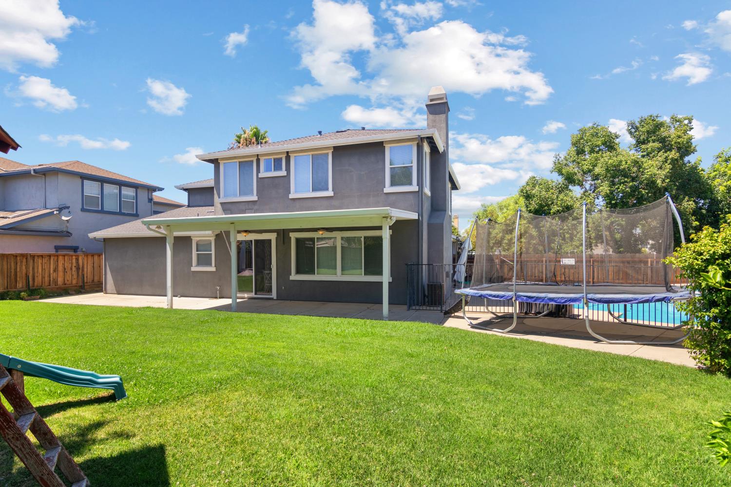 1447 Haven St, Oakdale, CA 95361