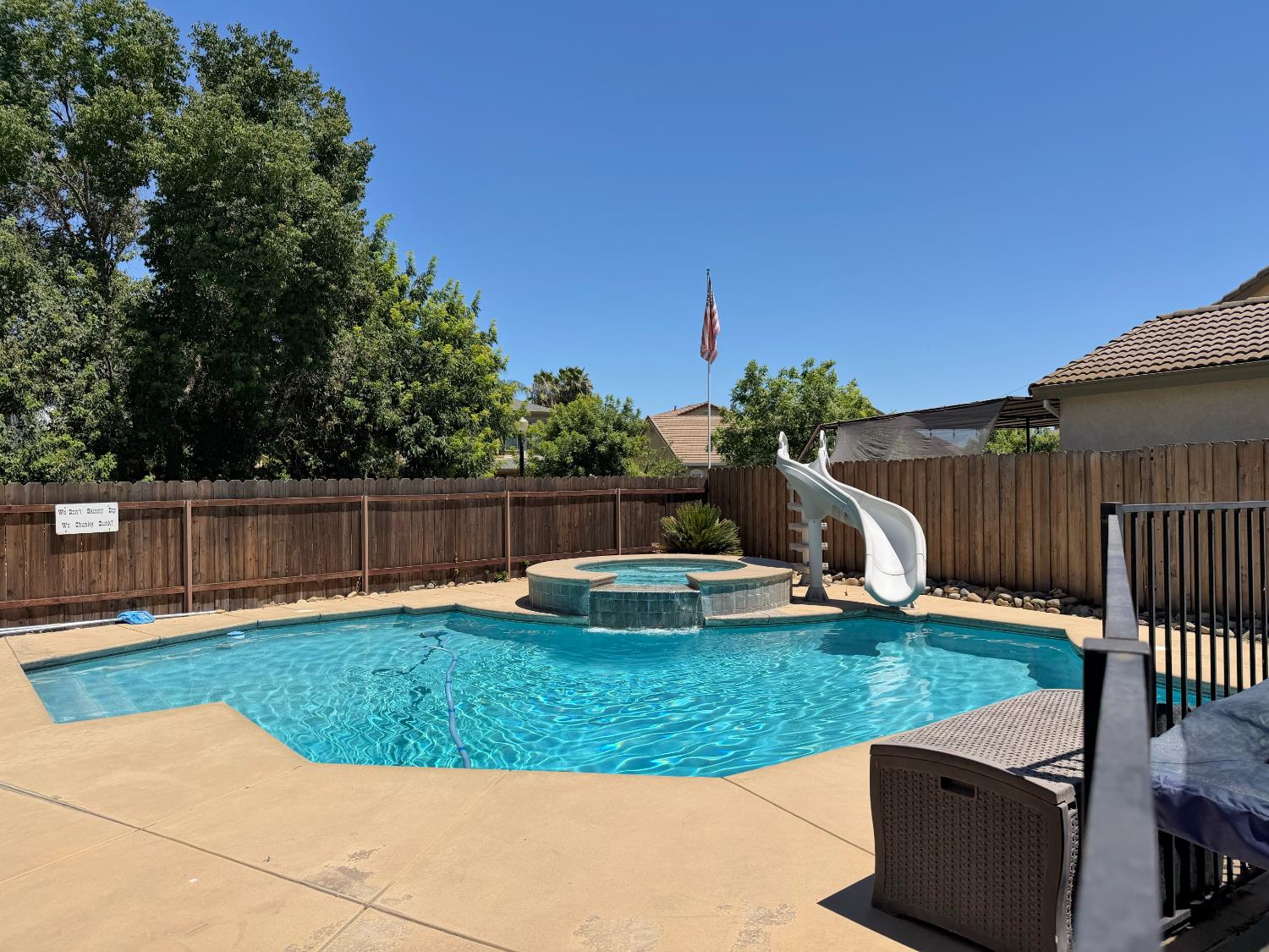 1447 Haven St, Oakdale, CA 95361