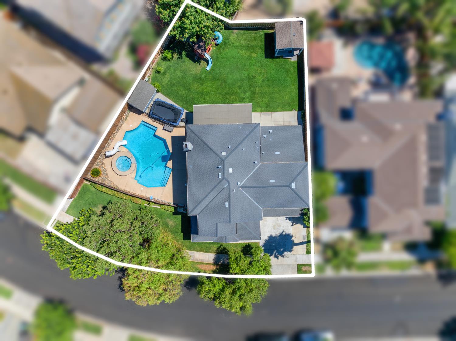 1447 Haven St, Oakdale, CA 95361