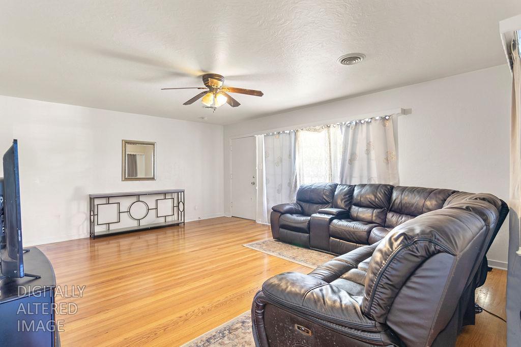 906 Hoyer Rd, Newman, CA 95360