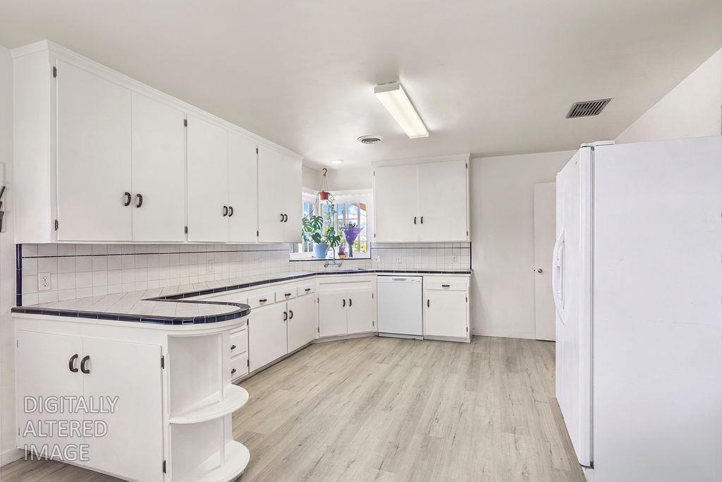906 Hoyer Rd, Newman, CA 95360