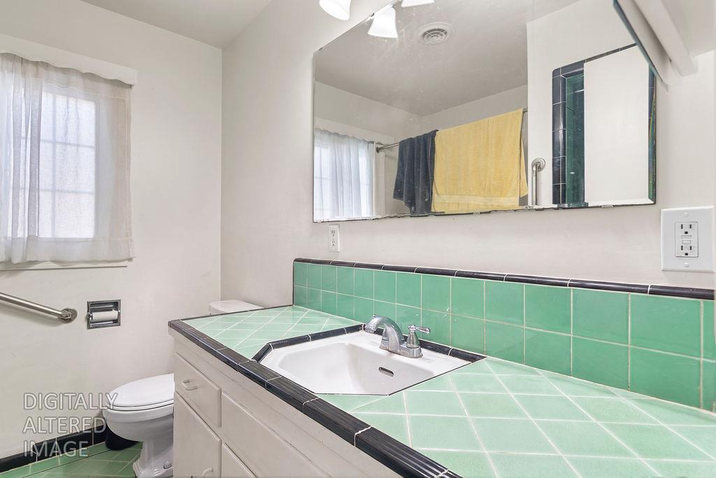 906 Hoyer Rd, Newman, CA 95360