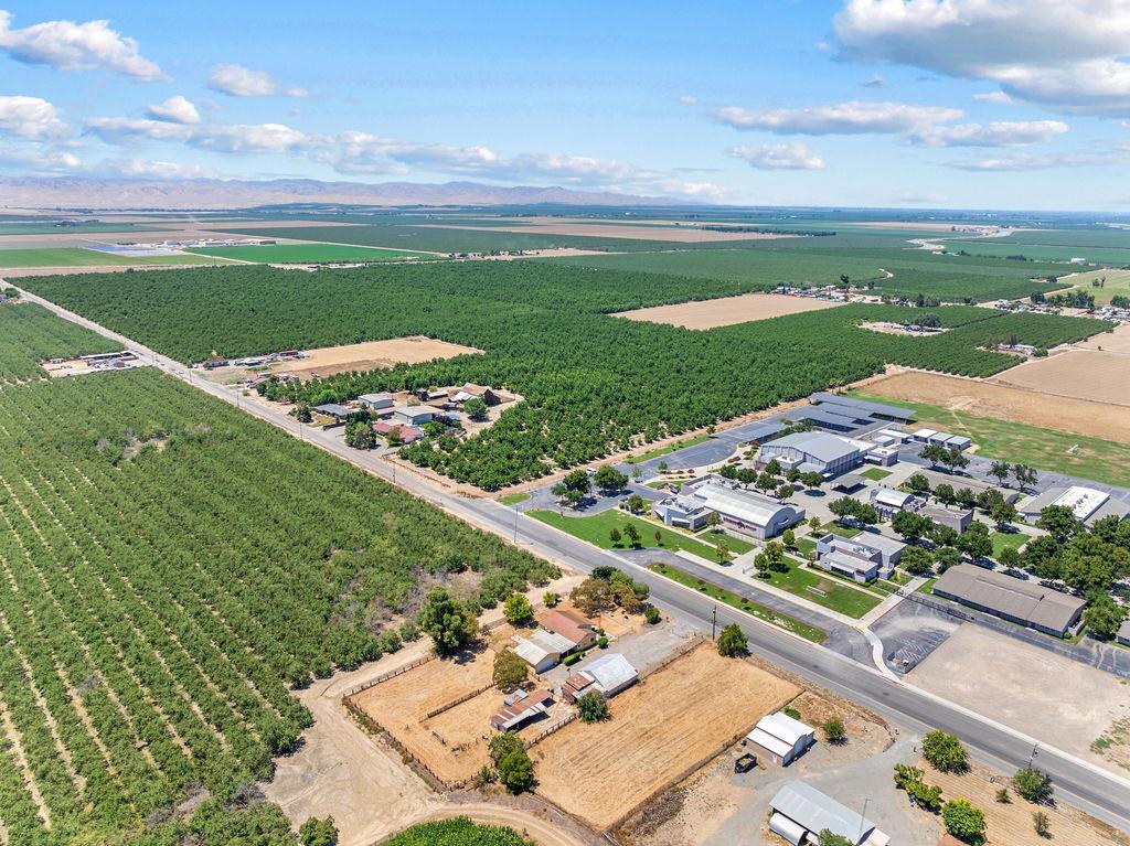 906 Hoyer Rd, Newman, CA 95360