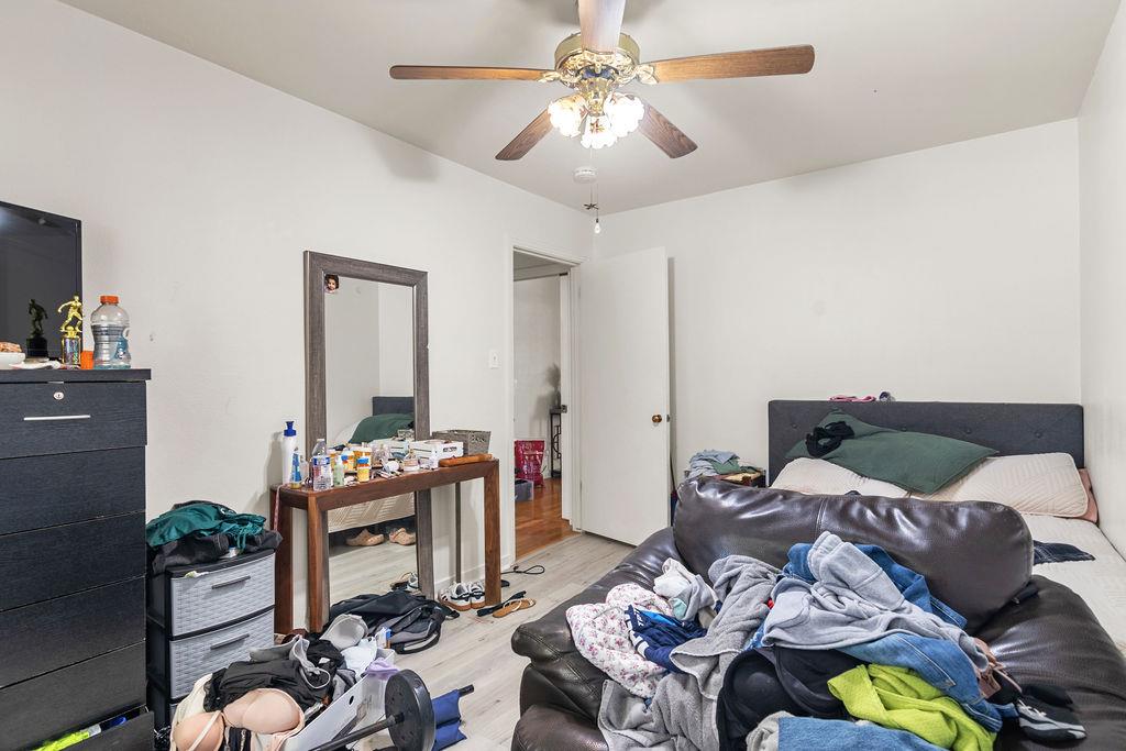 906 Hoyer Rd, Newman, CA 95360